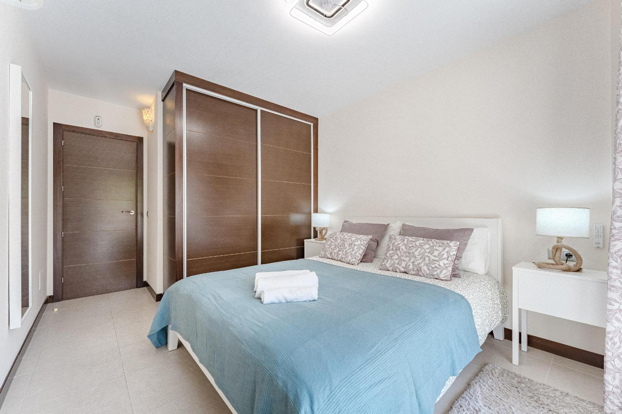 Cozy Apartment In Playa Paraiso Costa Adeje  Exterior photo