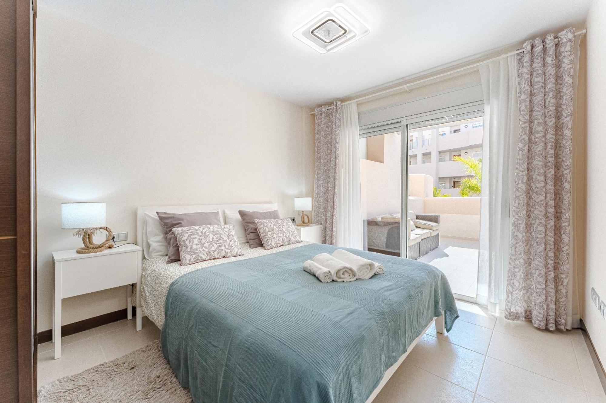 Cozy Apartment In Playa Paraiso Costa Adeje  Exterior photo