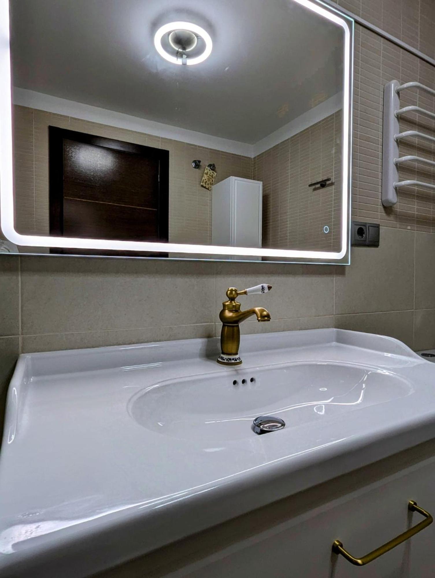 Cozy Apartment In Playa Paraiso Costa Adeje  Exterior photo